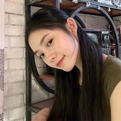 千万别抬头 在线观看
